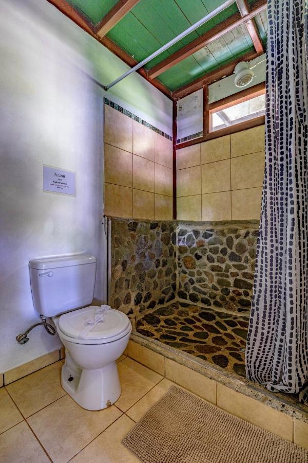 Uvita River Guesthouse Екстериор снимка