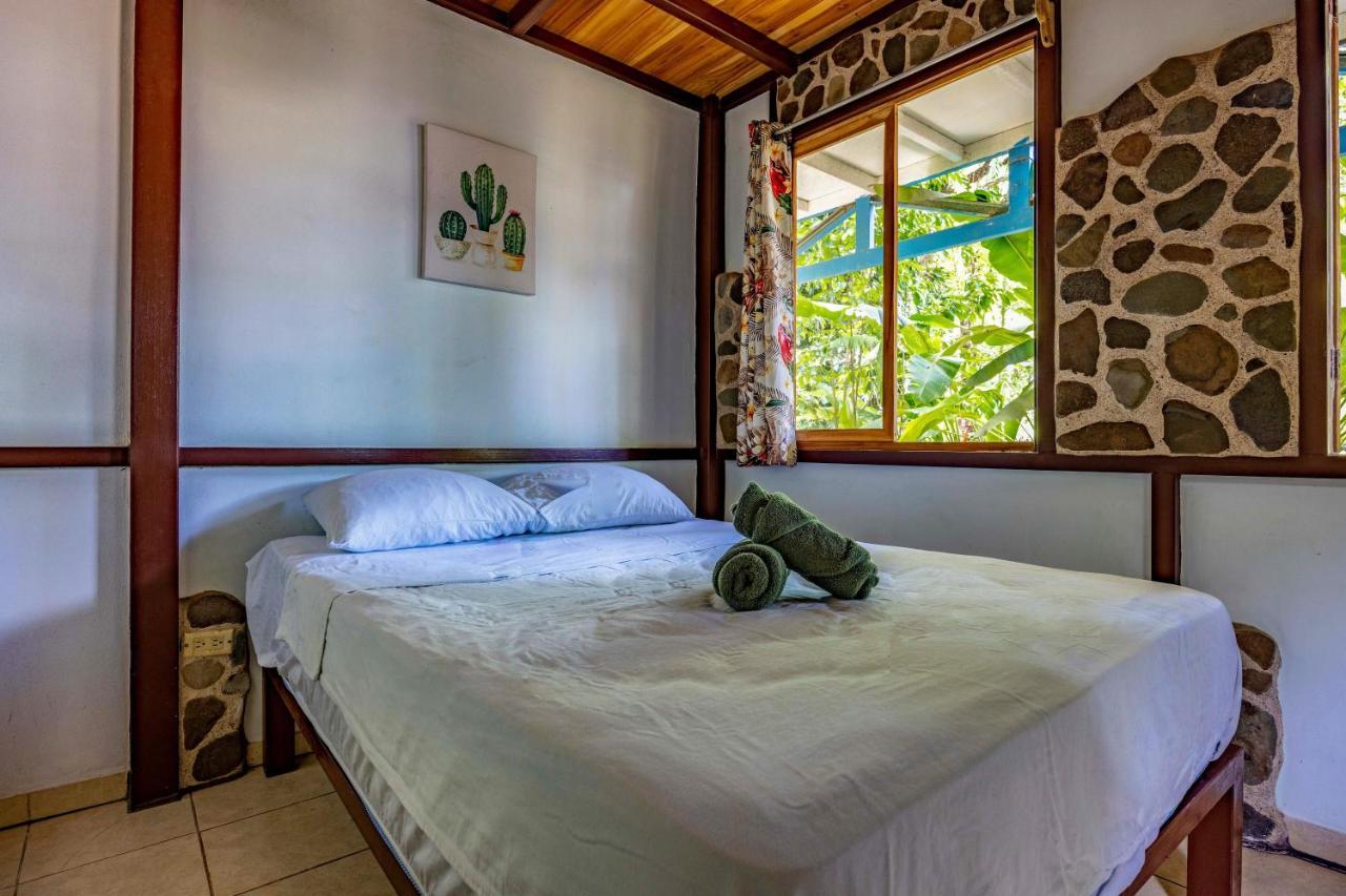 Uvita River Guesthouse Екстериор снимка