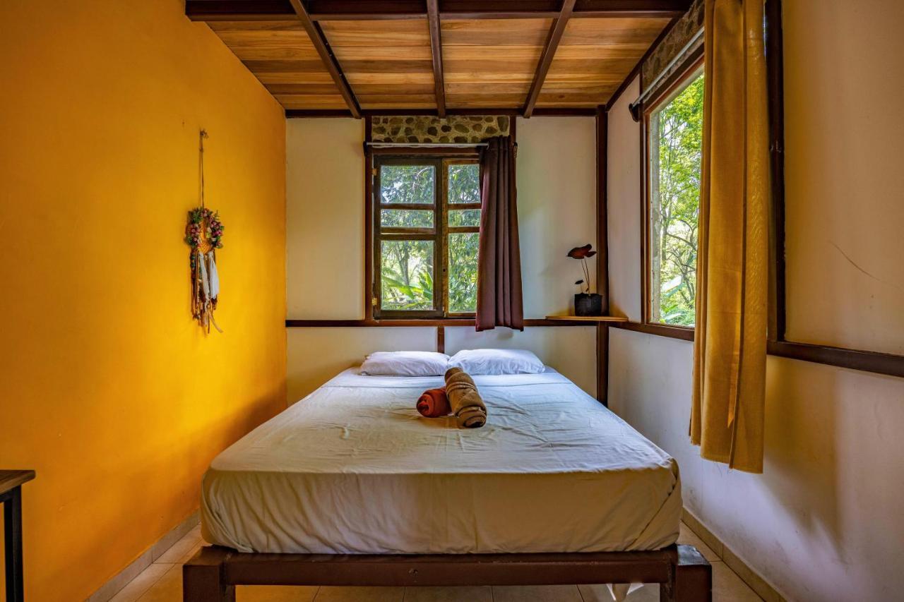 Uvita River Guesthouse Екстериор снимка