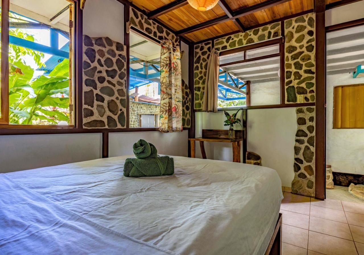 Uvita River Guesthouse Екстериор снимка
